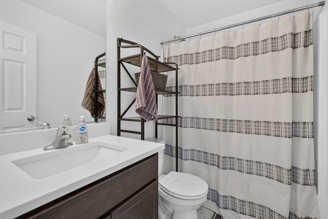 25640 W Stonechase Court, Channahon, IL 60410
