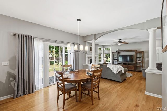 4551 Quarry Point Circle, Clay, NY 13041