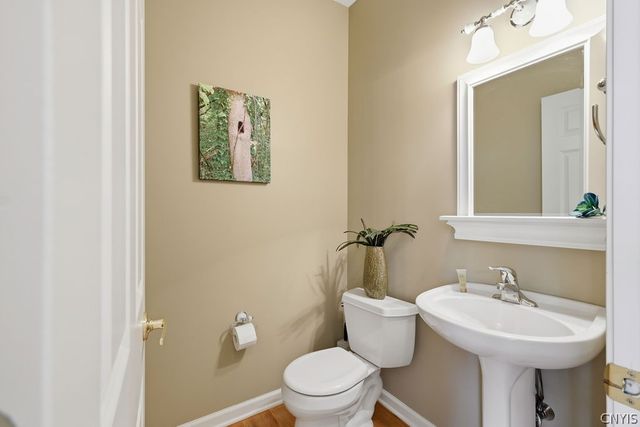 4551 Quarry Point Circle, Clay, NY 13041
