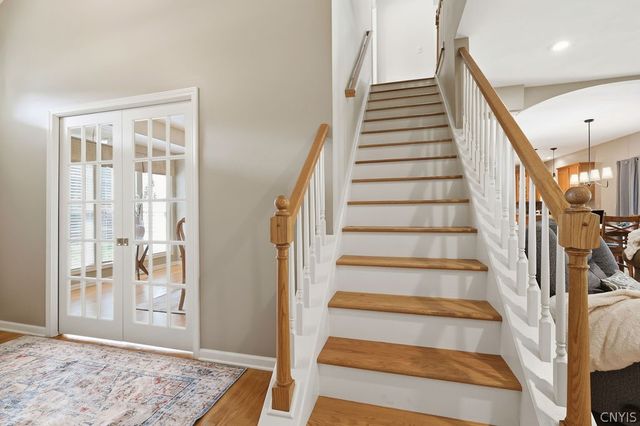 4551 Quarry Point Circle, Clay, NY 13041