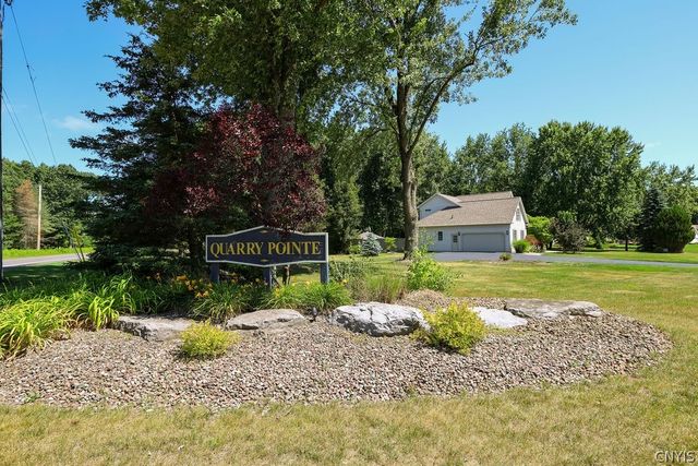 4551 Quarry Point Circle, Clay, NY 13041