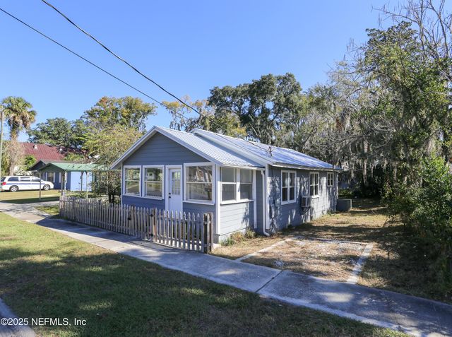505 N 9TH Street, Palatka, FL 32177