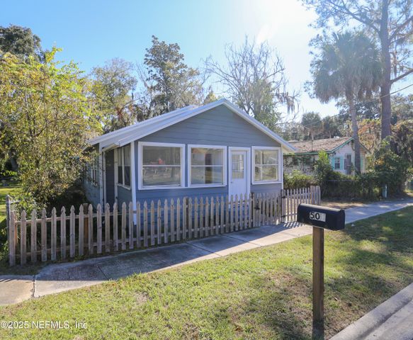 505 N 9TH Street, Palatka, FL 32177