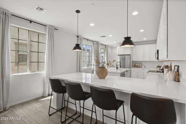 1671 E DOGWOOD Lane, Gilbert, AZ 85295