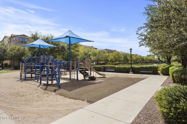1671 E DOGWOOD Lane, Gilbert, AZ 85295