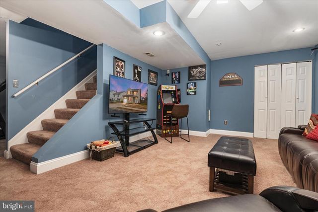 8036 GEORGE WILLING AVE, Pasadena, MD 21122