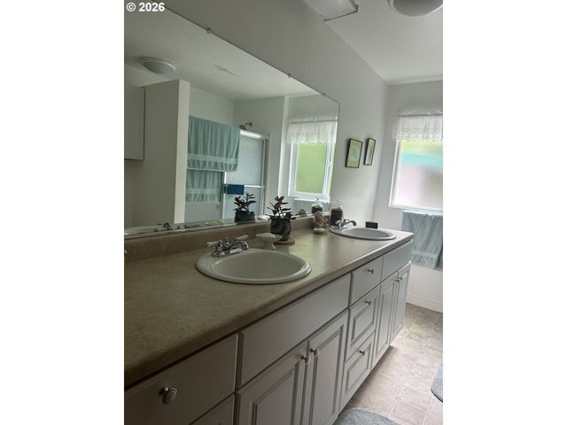 16735 THOMPSON Rd, Brookings, OR 97415