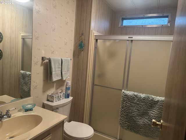 16735 THOMPSON Rd, Brookings, OR 97415