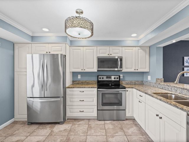 15000 GULF BOULEVARD 807, Madeira Beach, FL 33708
