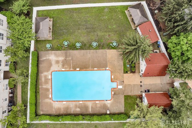 85 Inverness Drive 3085, Edison, NJ 08820