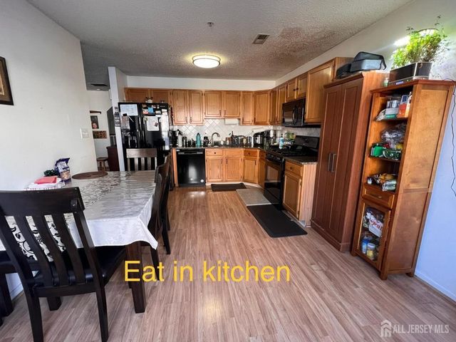 85 Inverness Drive 3085, Edison, NJ 08820