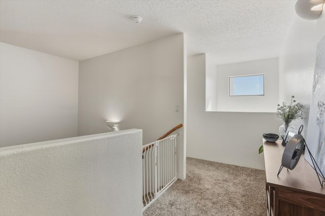 7215 Triana Place NW, Albuquerque, NM 87114