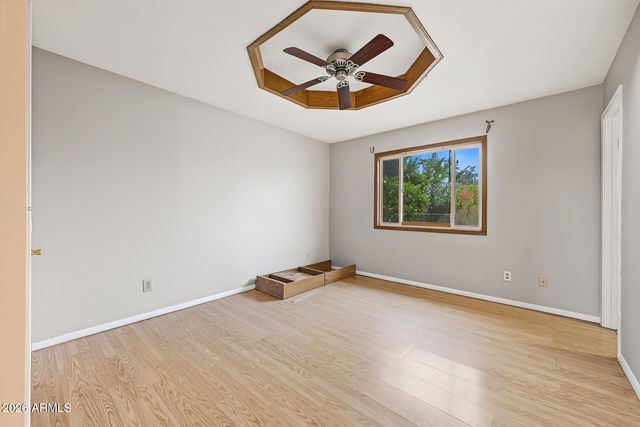 10014 N 87th Lane, Peoria, AZ 85345
