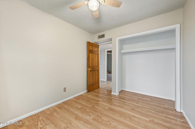 10014 N 87th Lane, Peoria, AZ 85345