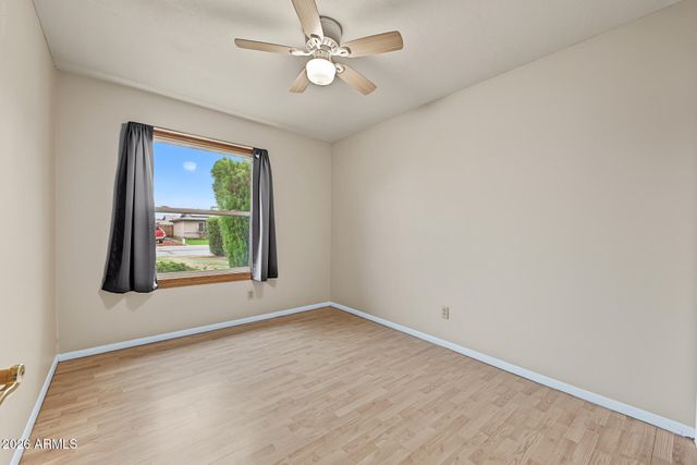 10014 N 87th Lane, Peoria, AZ 85345