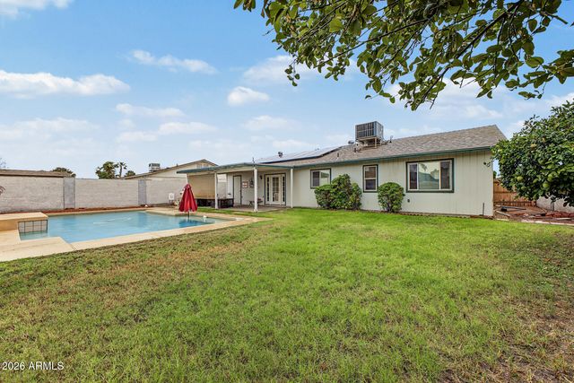 10014 N 87th Lane, Peoria, AZ 85345