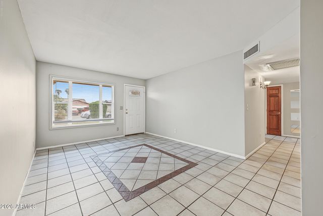 10014 N 87th Lane, Peoria, AZ 85345