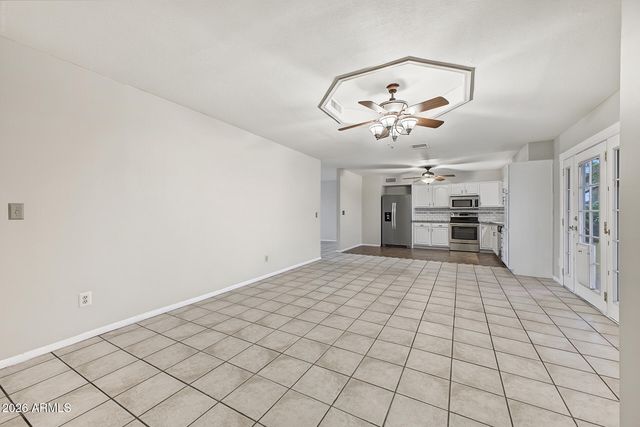 10014 N 87th Lane, Peoria, AZ 85345