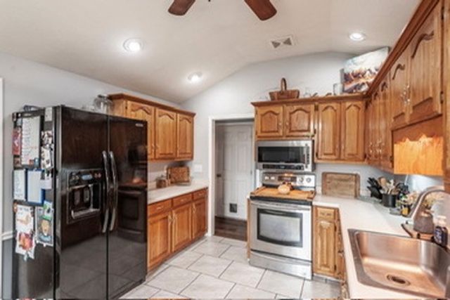 1251 Smith Thompson Rd, Bethpage, TN 37022