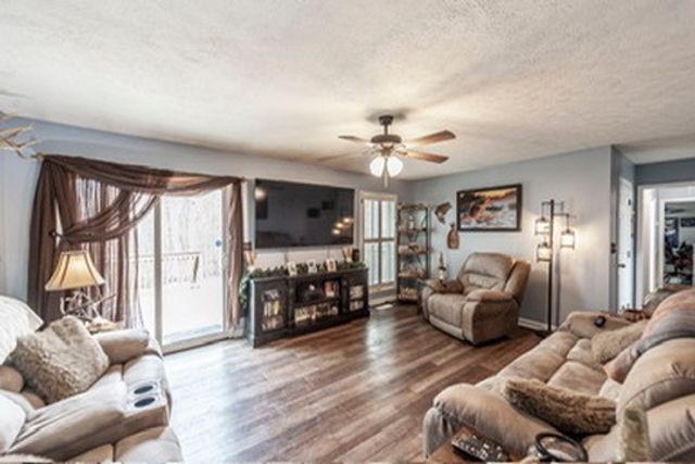 1251 Smith Thompson Rd, Bethpage, TN 37022