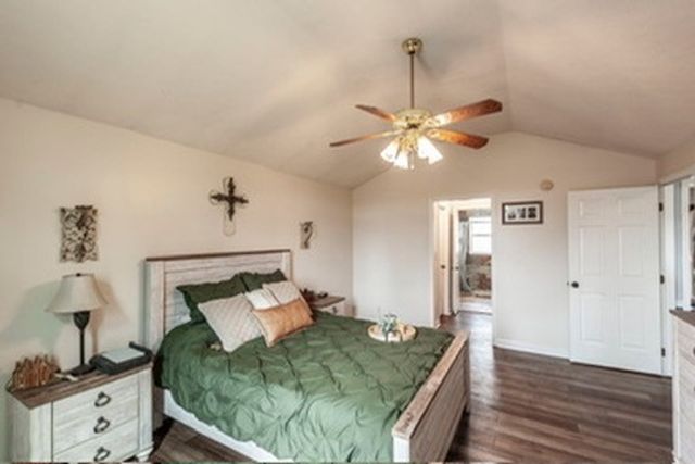 1251 Smith Thompson Rd, Bethpage, TN 37022