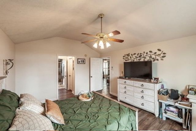 1251 Smith Thompson Rd, Bethpage, TN 37022