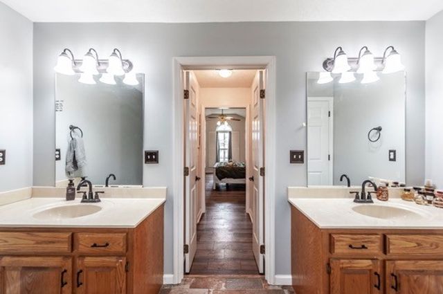 1251 Smith Thompson Rd, Bethpage, TN 37022