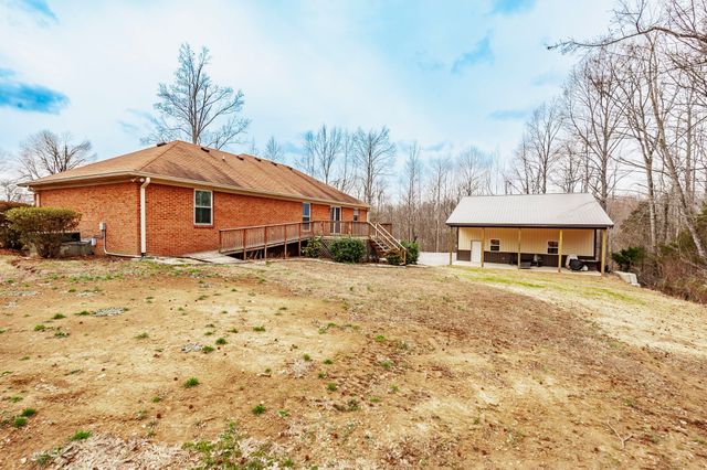 1251 Smith Thompson Rd, Bethpage, TN 37022
