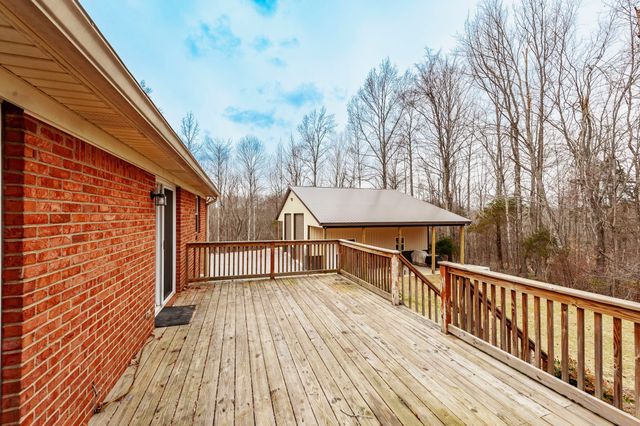 1251 Smith Thompson Rd, Bethpage, TN 37022