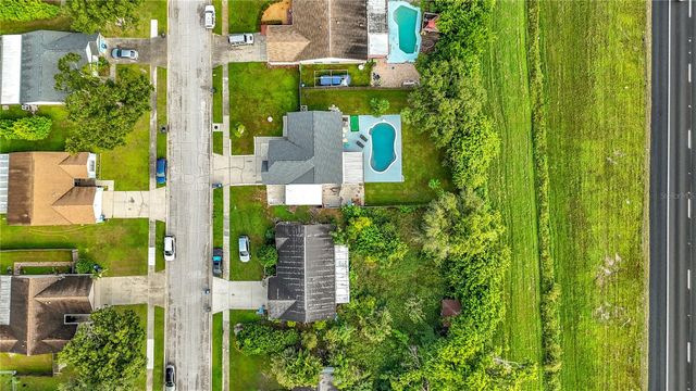 5638 25TH STREET CIRCLE E, Bradenton, FL 34203