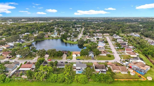 5638 25TH STREET CIRCLE E, Bradenton, FL 34203