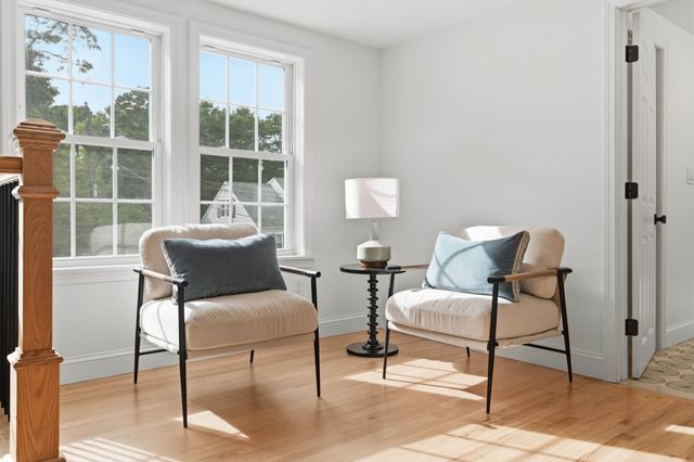 30 Deerfield Rd, Barnstable, MA 02655