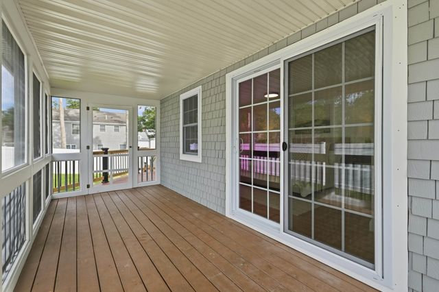 30 Deerfield Rd, Barnstable, MA 02655