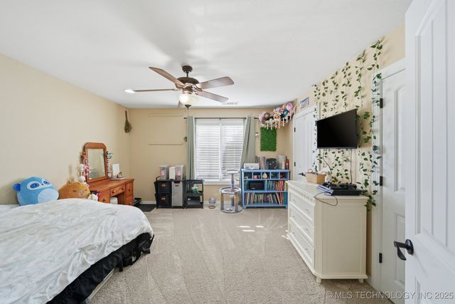 3712 W Austin Street, Broken Arrow, OK 74011