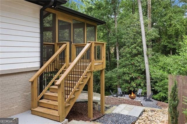5500 Sherrell Drive, Sandy Springs, GA 30342