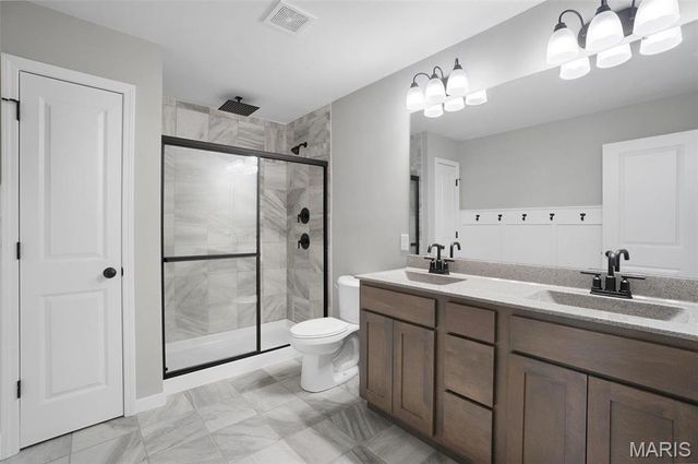 530 Hickory Knoll Drive, Troy, MO 63379