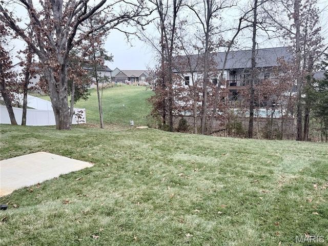 530 Hickory Knoll Drive, Troy, MO 63379