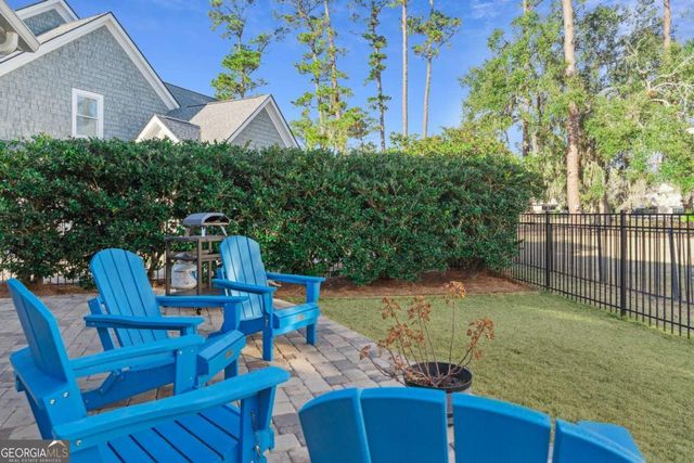 18 Country Club Court, St. Simons, GA 31522