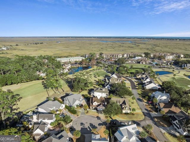 18 Country Club Court, St. Simons, GA 31522