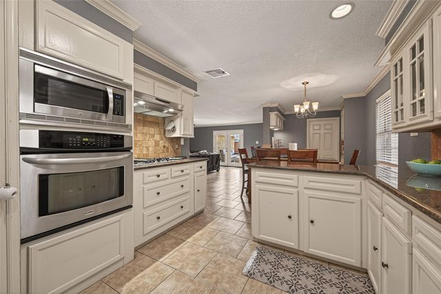 9818 Sagemoss Lane, Houston, TX 77089