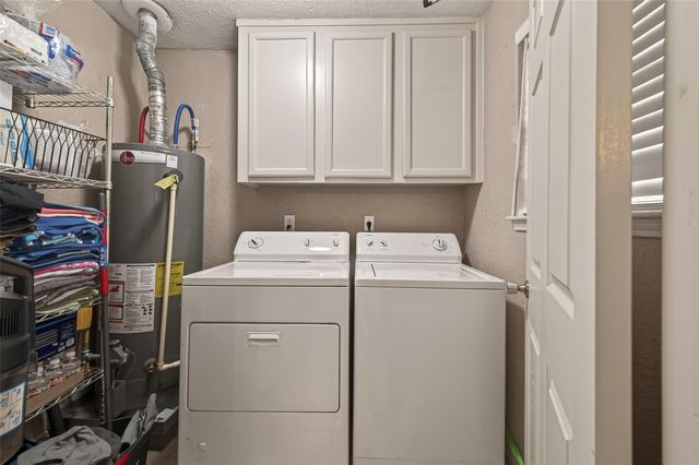 9818 Sagemoss Lane, Houston, TX 77089