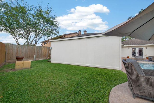 9818 Sagemoss Lane, Houston, TX 77089