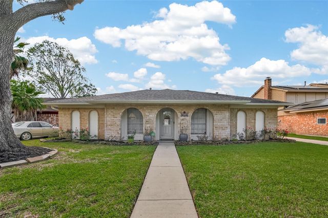 9818 Sagemoss Lane, Houston, TX 77089