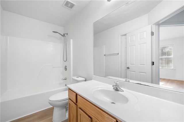 783 Roxholly NE Walk, Buford, GA 30518