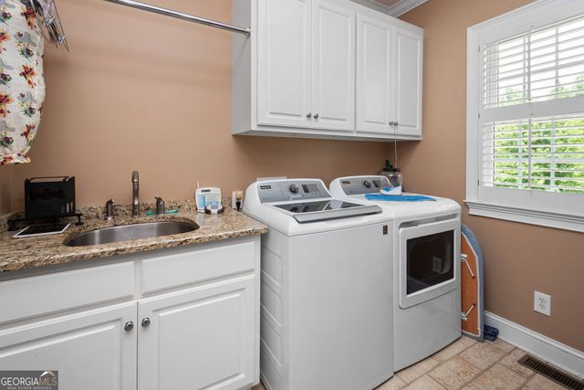 240 Community House Road, Barnesville, GA 30204