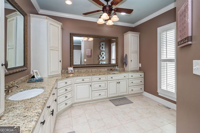 240 Community House Road, Barnesville, GA 30204