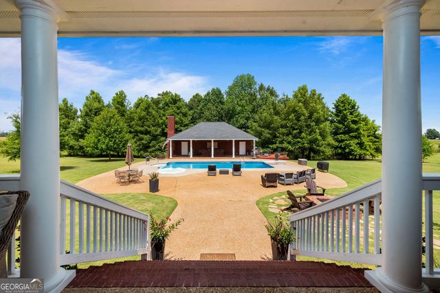 240 Community House Road, Barnesville, GA 30204