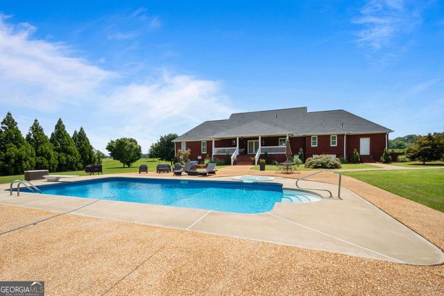 240 Community House Road, Barnesville, GA 30204