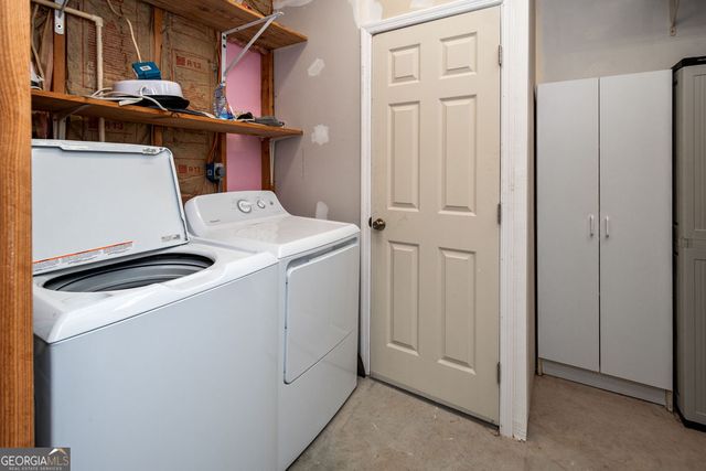 240 Community House Road, Barnesville, GA 30204