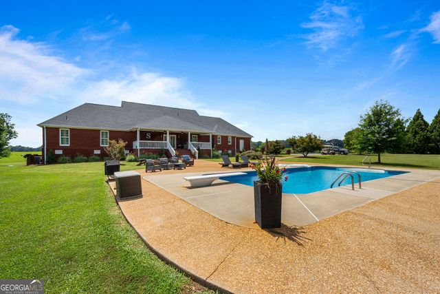 240 Community House Road, Barnesville, GA 30204